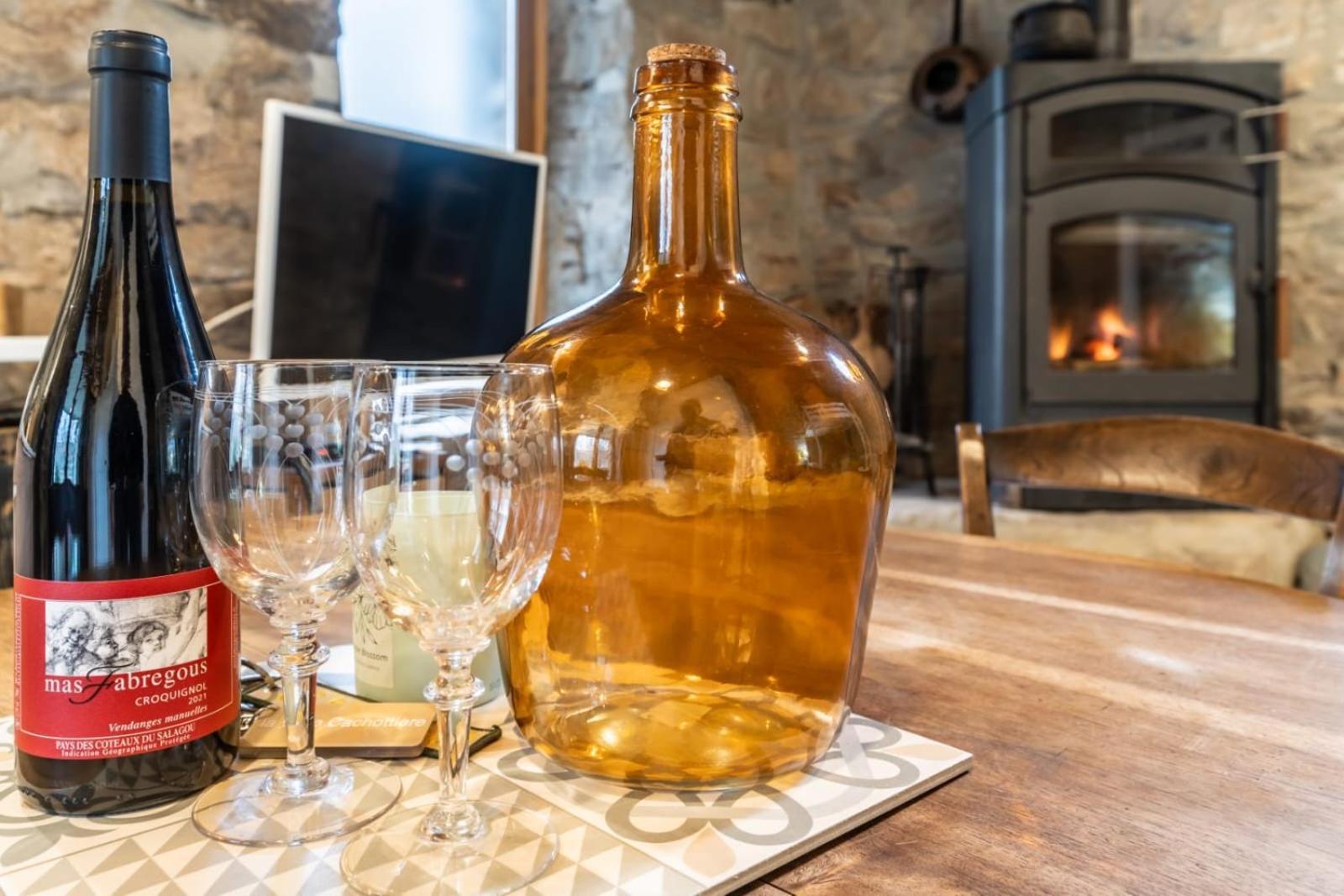 Petite Maison Pleine Nature La Bastide-Pradines Eksteriør bilde