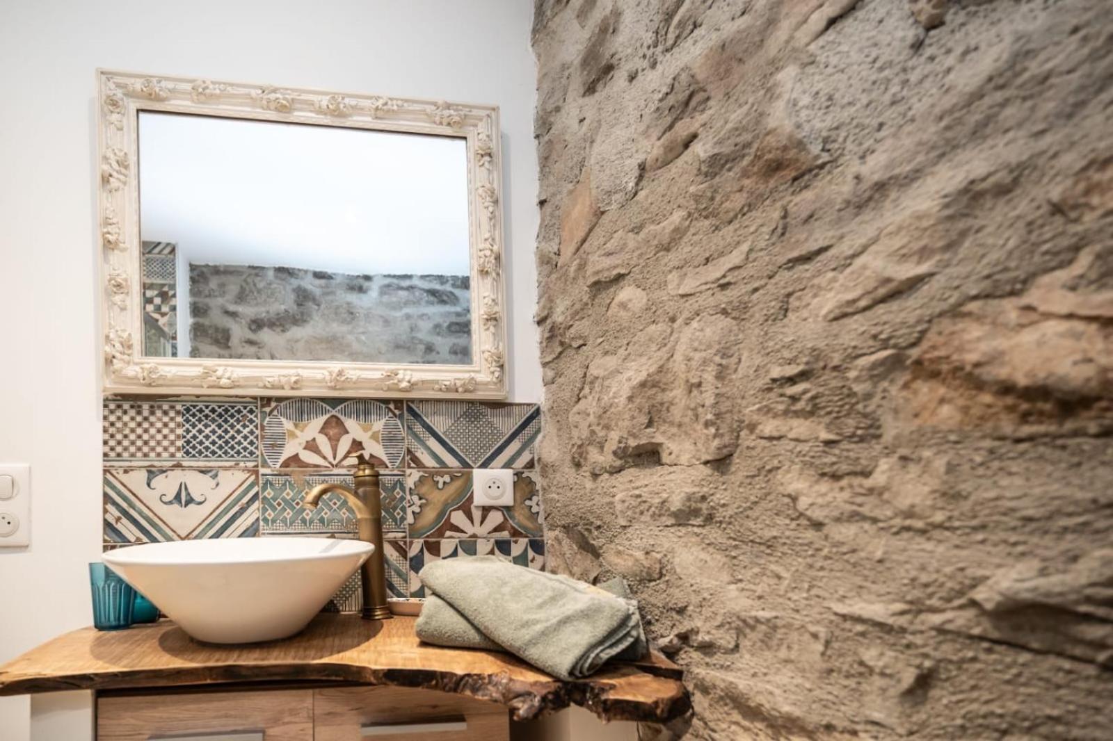 Petite Maison Pleine Nature La Bastide-Pradines Eksteriør bilde